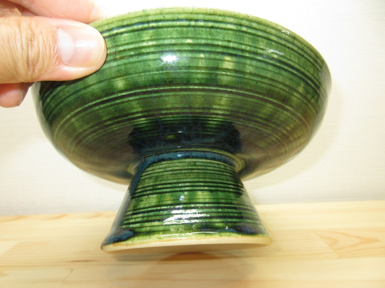 送料込【逢絢亭】茶道具 菓子鉢 高台鉢 美濃焼 織部 加藤芳右衛門 共箱入り 逢絢亭】茶道具 菓子鉢 高台鉢 美濃焼 織部 加藤芳右衛門 共