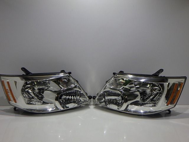 10 アルファード ヘッドライト左右 HID ANH MNH 10⁄15 前期 58-2
