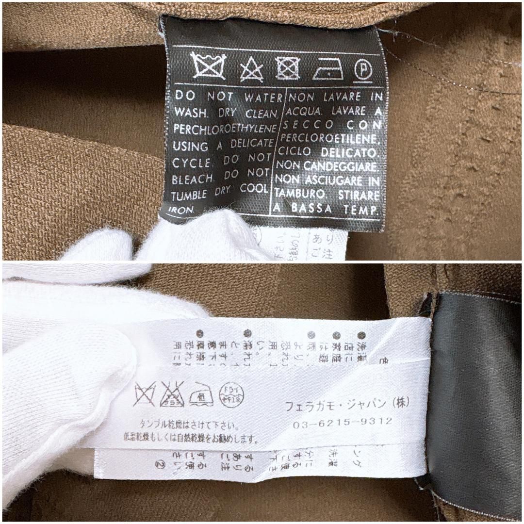 美品】サルヴァトーレ フェラガモ Aラインフレアノースリーブニット