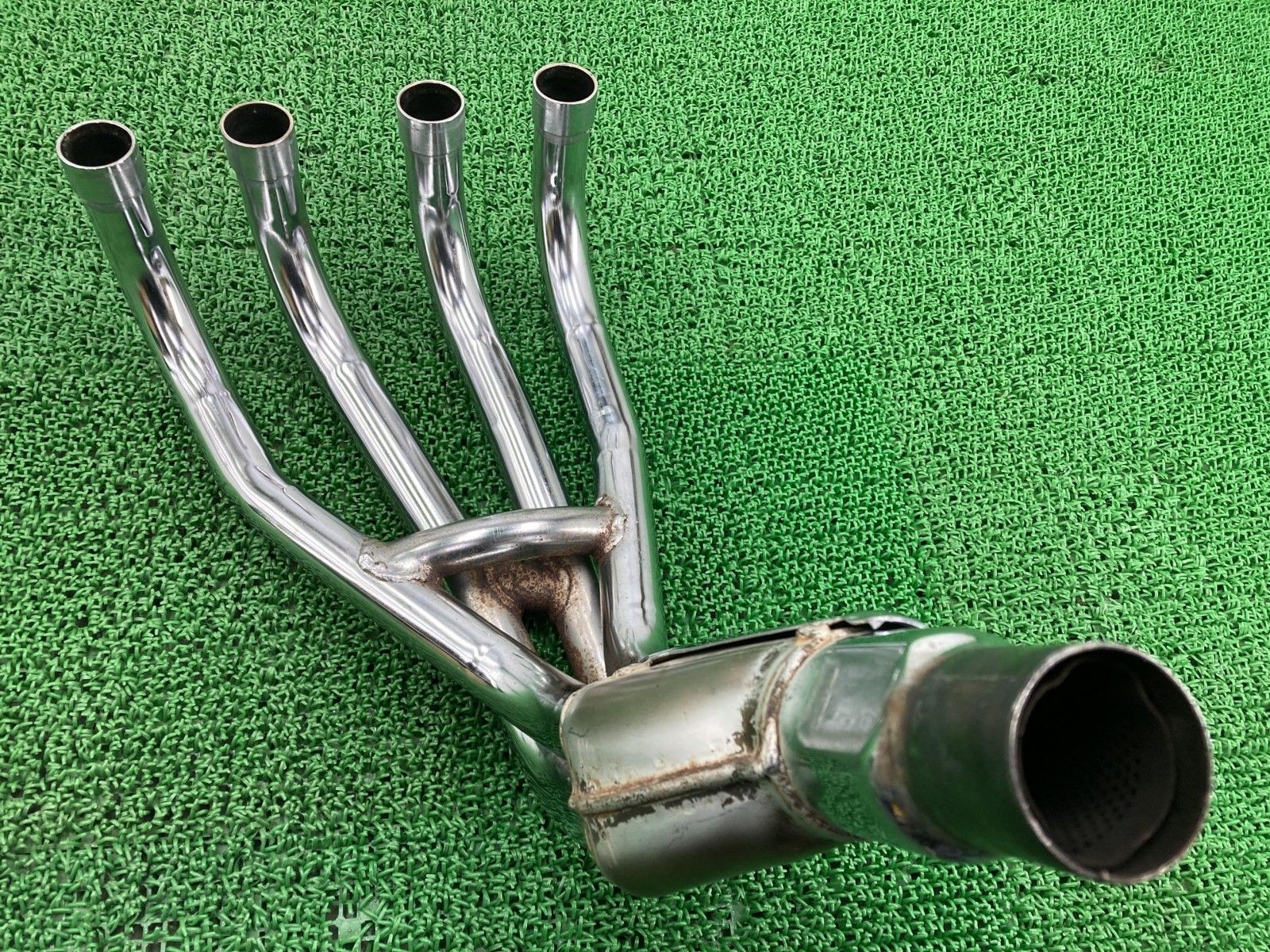 ゼファーカイ エキパイマフラー カワサキ 純正 バイク 部品 ZR400G コケキズ無し 穴あき無し 修復素材に ノーマル戻しに 【中古】 97 ゼファーカイ エキパイマフラー カワサキ 純正 バイク 部品 ZR400G