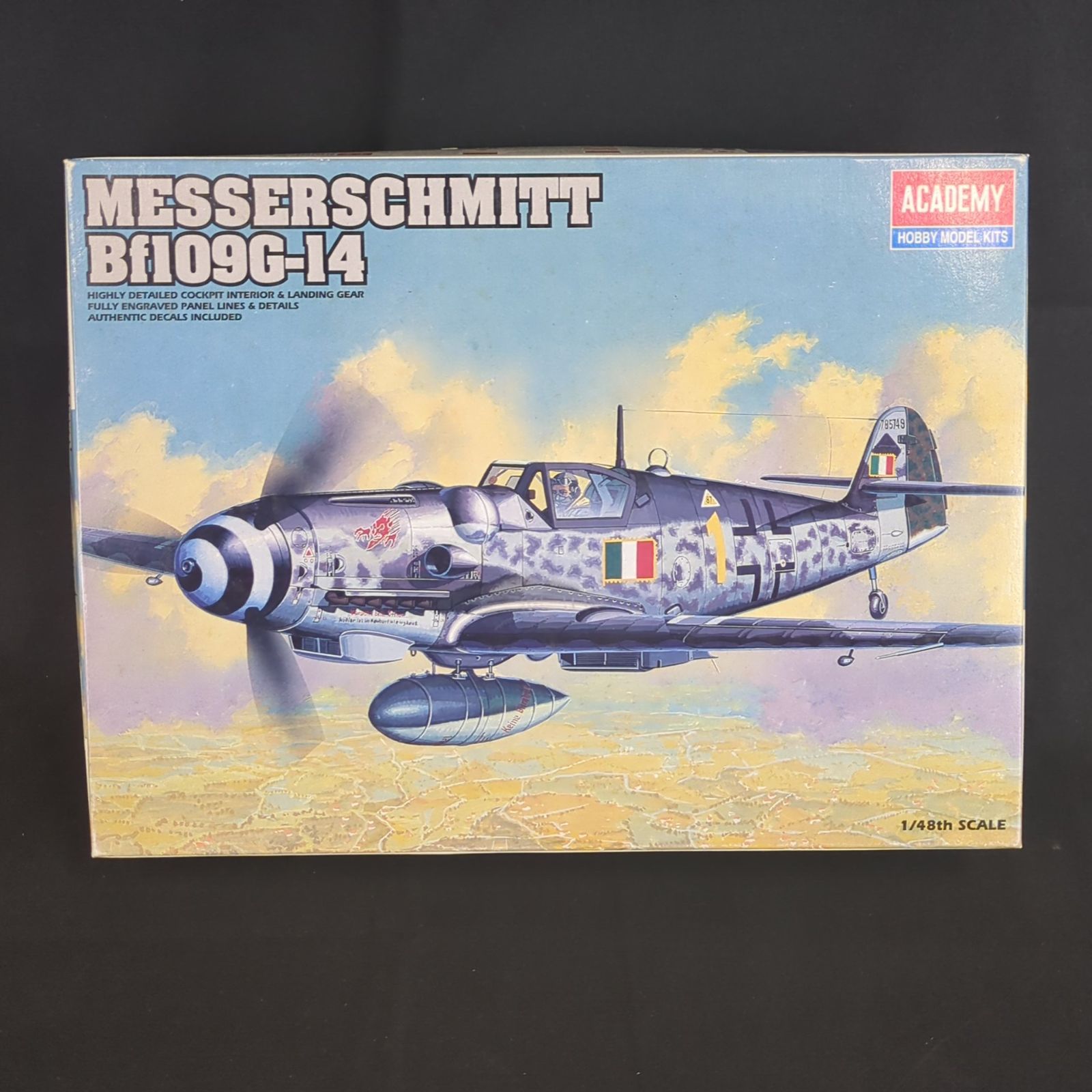 輸入キット キット SUNNY ACADEMY 1682 1 48 MESSERSCHMITT Bf109G-14 メッサーシュミット Bf109G-14