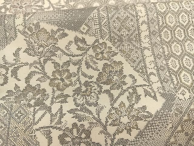 平和屋着物○本場大島紬 白大島 9マルキ 切嵌花文 正絹 逸品