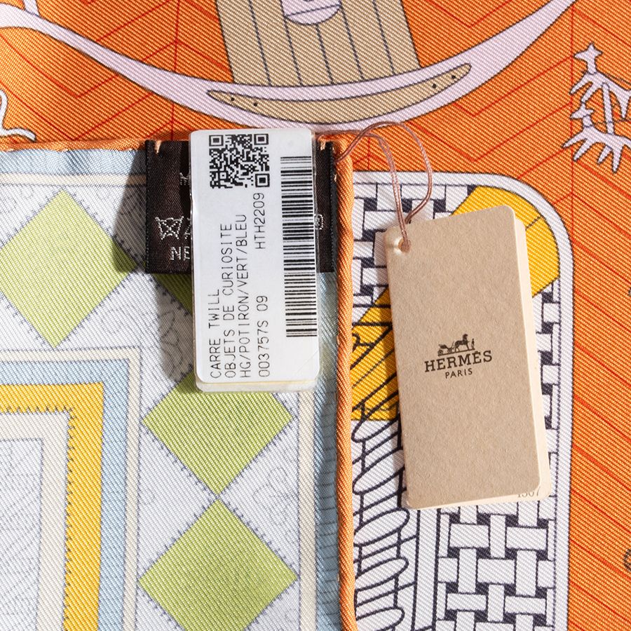 【HERMES】ソルド　未使用　カレ90 HERMES - 【中古】 エルメス スカーフ カレ90 シルク ネイビー