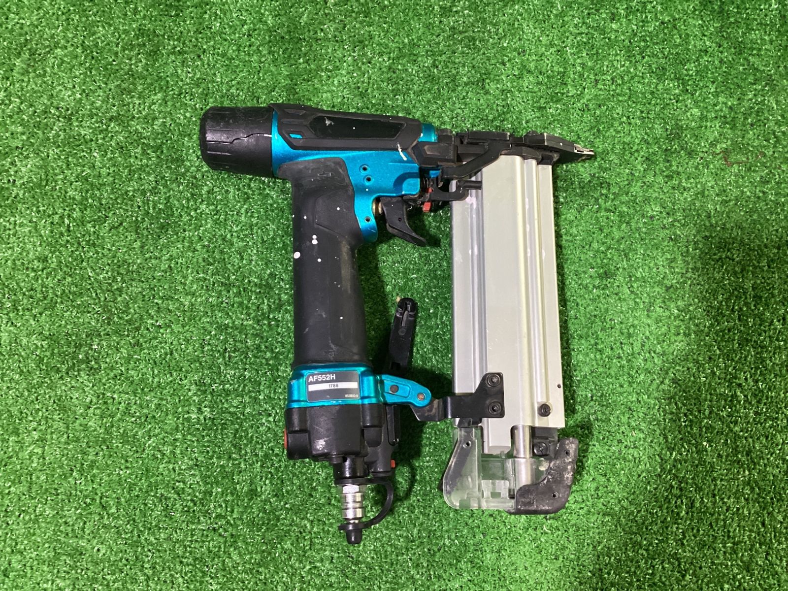 マキタ AF552H