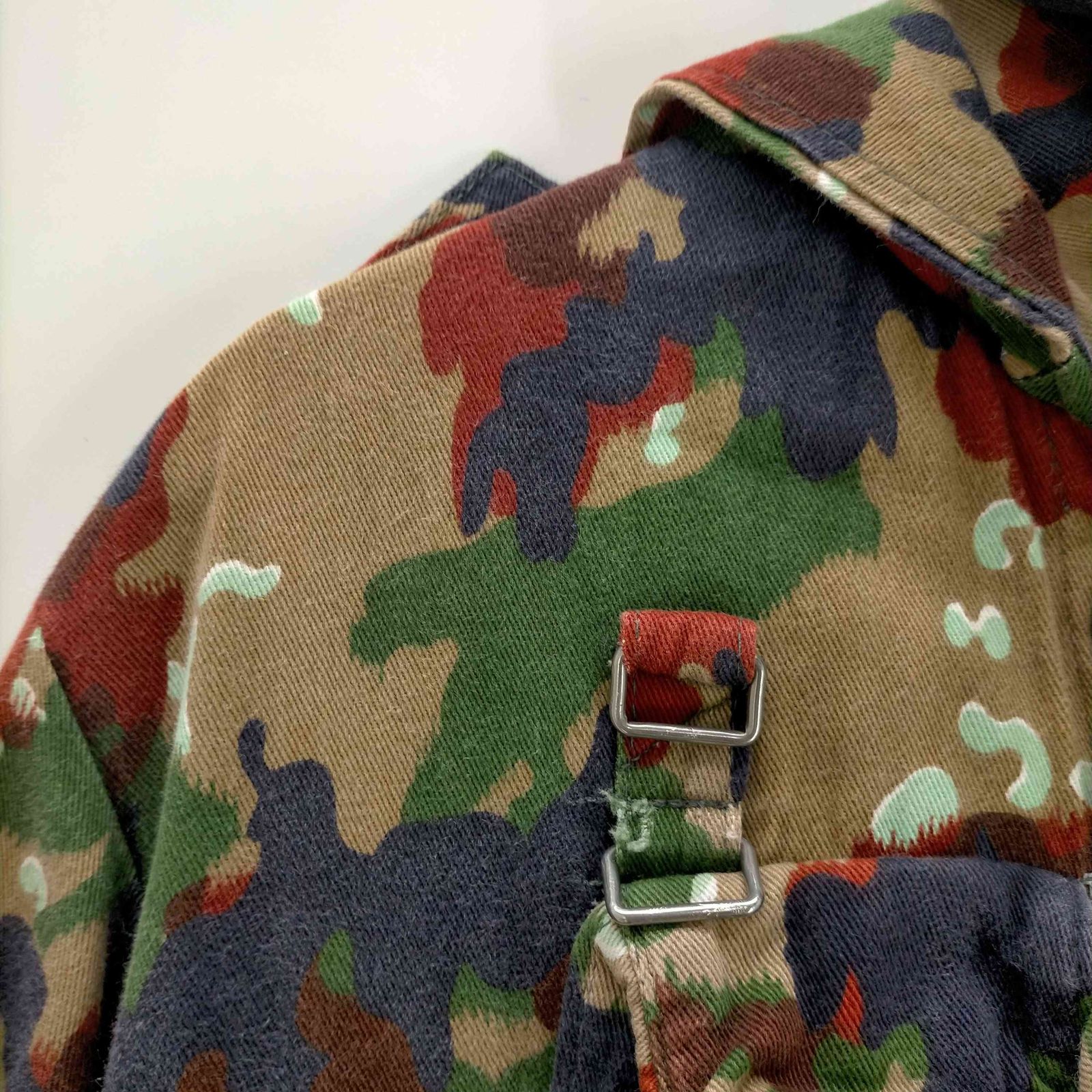 ユーズドフルギ USED古着 SWISS ARMY スイス軍 アルペンカモ M-60 