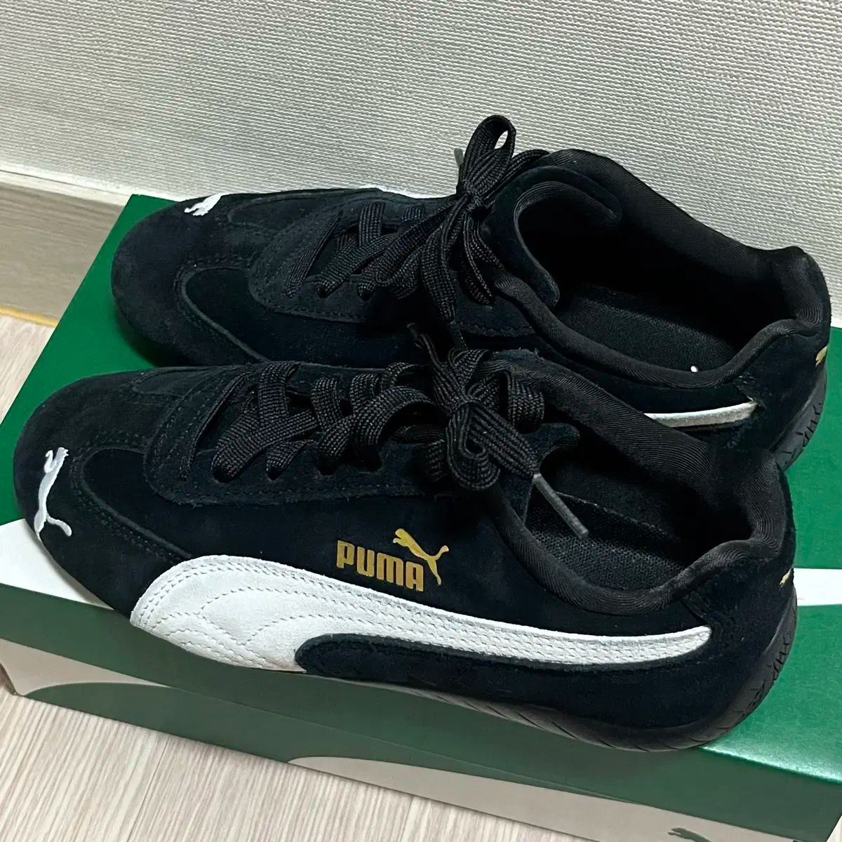 プーマ スピードキャット OG ブラック 225