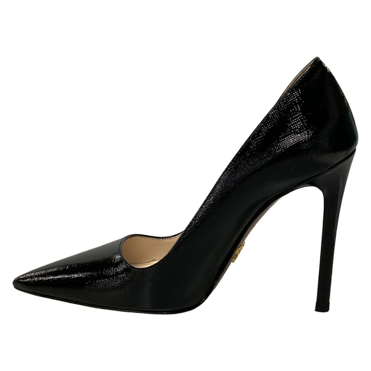 ＰＲＡＤＡ レザー　パンプス　黒　37（23.5〜24前後）美品 PRADA レザー パンプス 黒 37（23.5〜24前後）美品