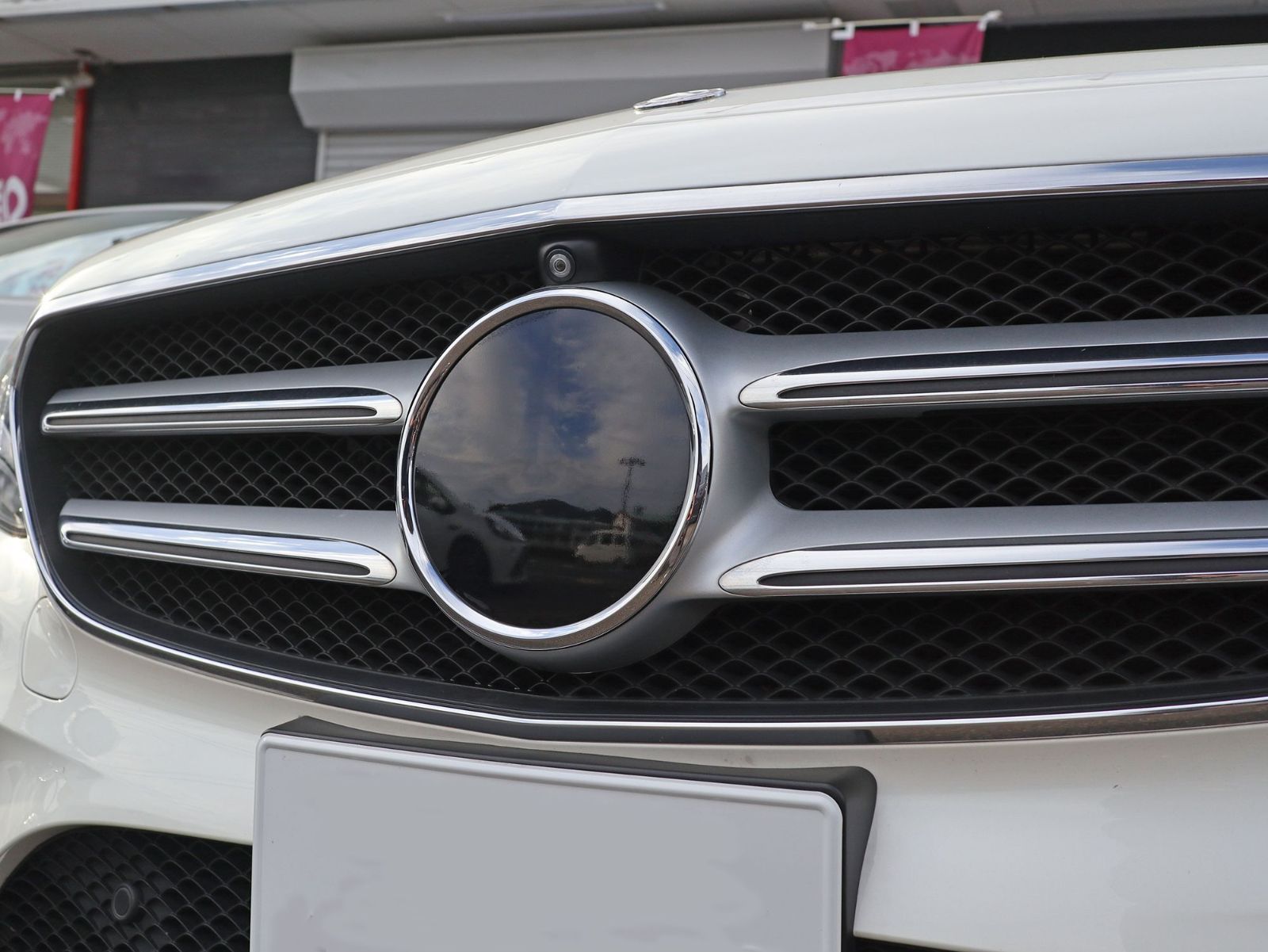 Tint+再利用できる エンブレム スモークフィルム(ブラックスモーク5％) ベンツ Eクラス W213/S213/C238/A238 セダン/ワゴン/クーペ/カブリオレ