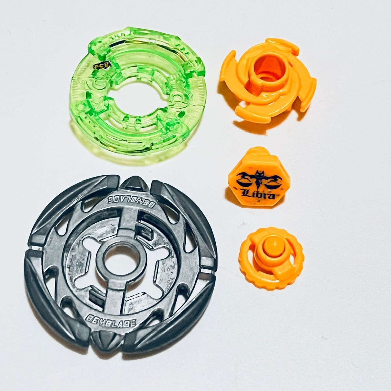 メタルファイトベイブレード TAKARA TOMY (タカラトミー