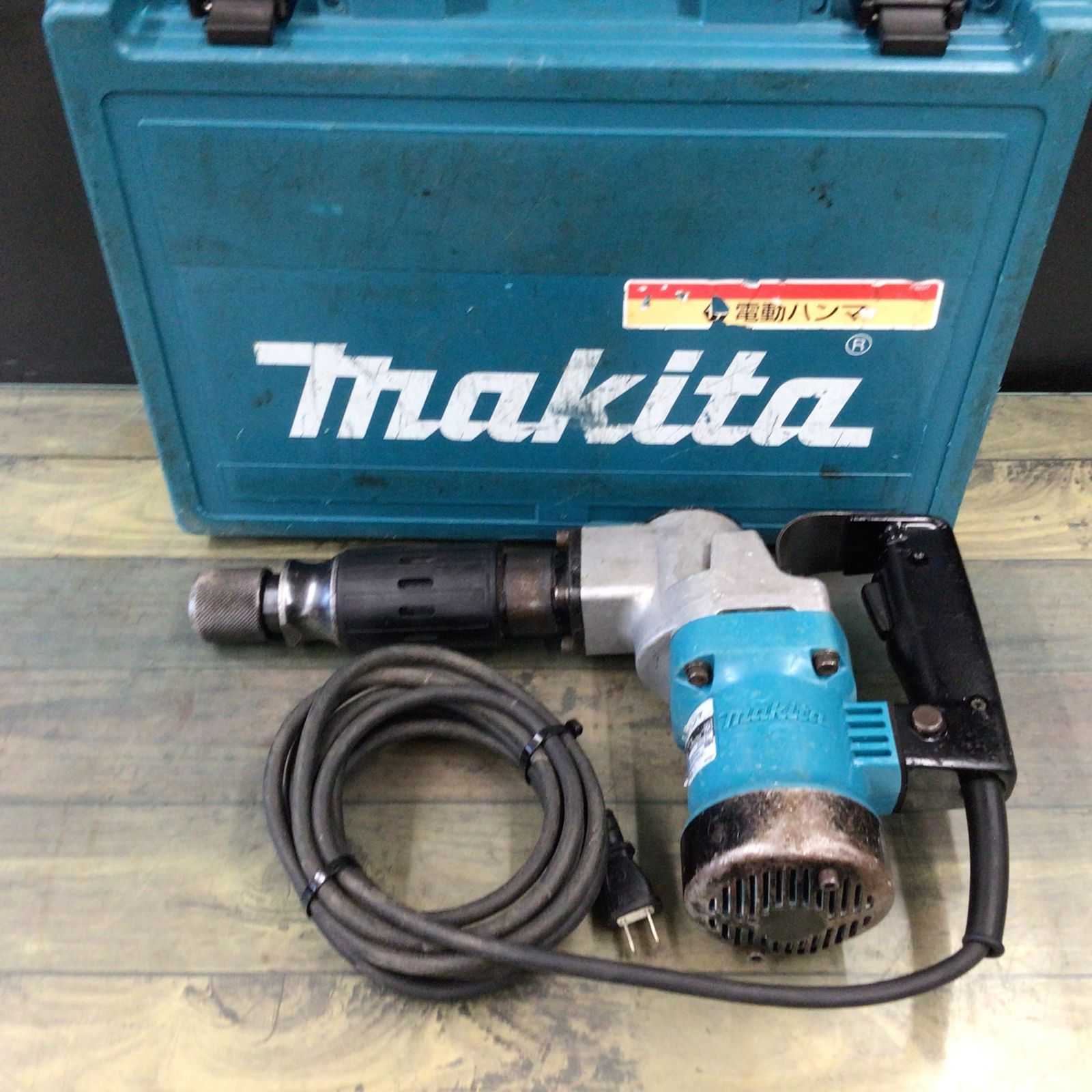 マキタ 電動ハンマ HM0810T 【東大和店】 - メルカリ