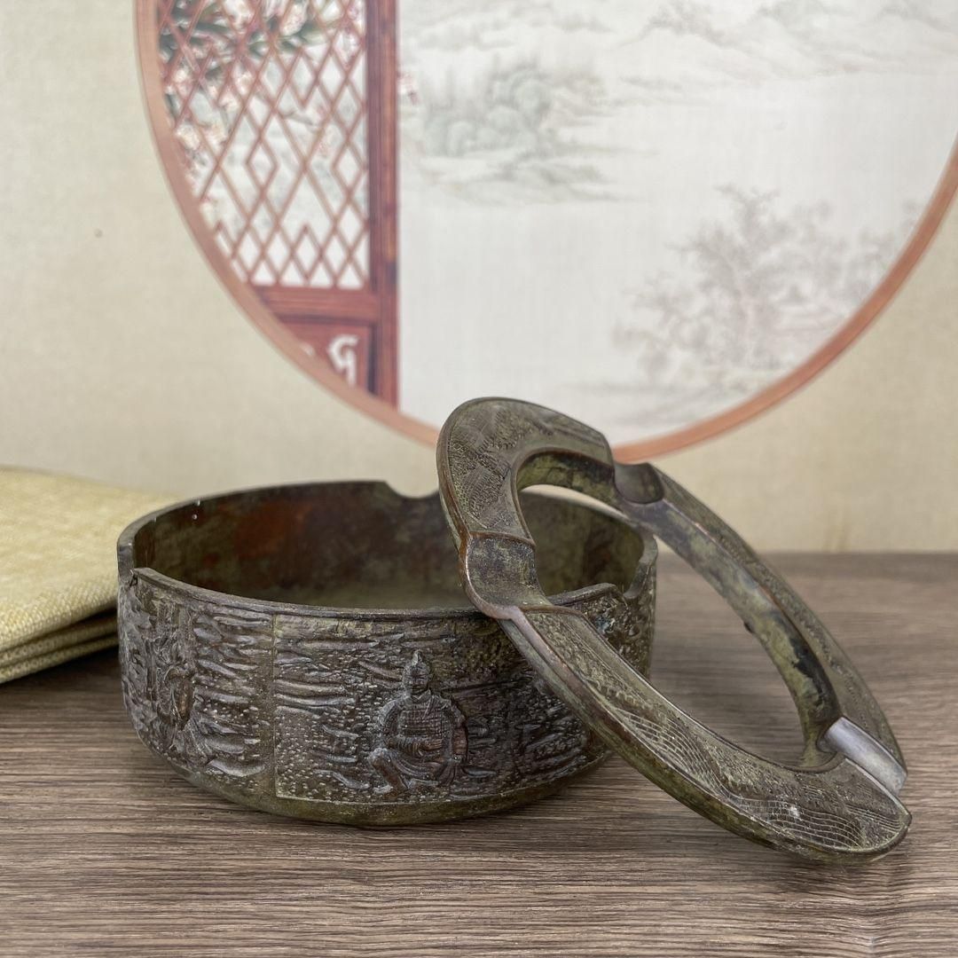 銅細工 招財進宝 灰皿 客間灰皿 装飾品 工芸品 美術品 置物 銅器 金兵馬俑灰皿 茶室 客間 装飾品 工芸品置物 - メルカリ