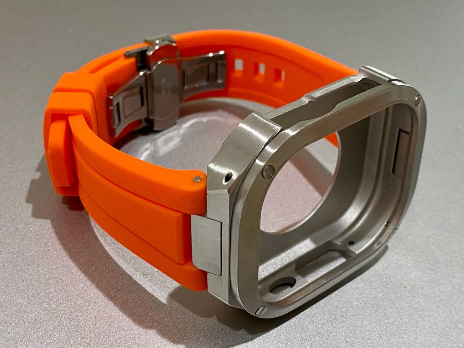 シルバー×オレンジ アップルウォッチバンド ラバーベルト カバー ステンレス Apple Watch ケース 49mm ウルトラ ultra スポーツ メンズ レディース キラキラ