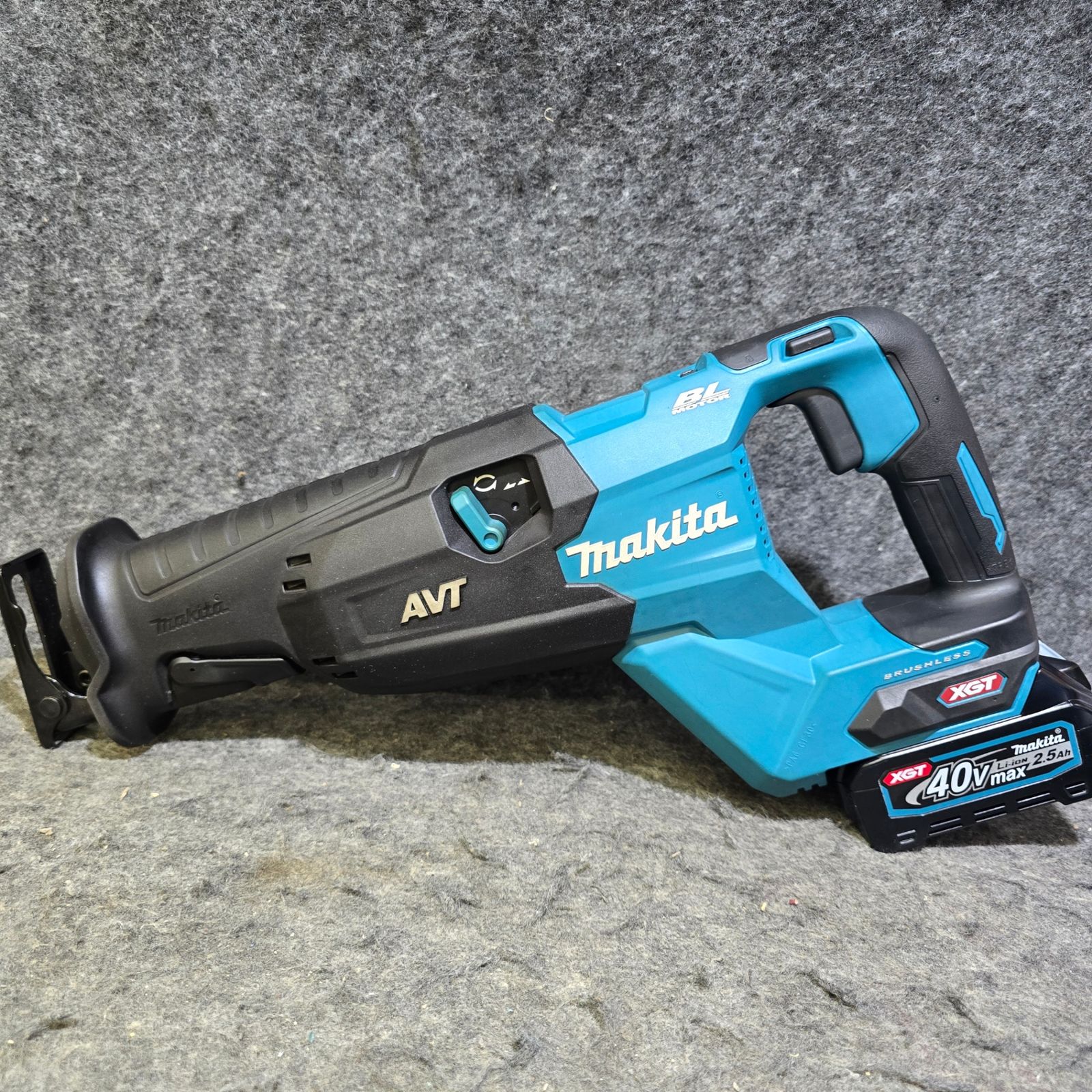 超美品・40V 2.5Ahバッテリ付き！(※充電回数2回)】マキタ(makita 