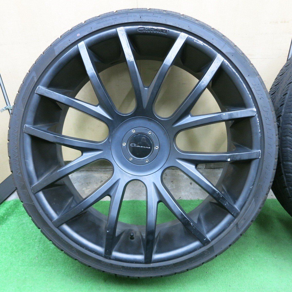 ジオバンナ　シエナ　26インチ　ホイール　タイヤ　Giovanna Siena　中古 クローム　10J　5穴　150　4本　ランクル　セコイア　タンドラ 新品ジオバンナ シエナ 26インチ ホイール タイヤ Giovanna Siena