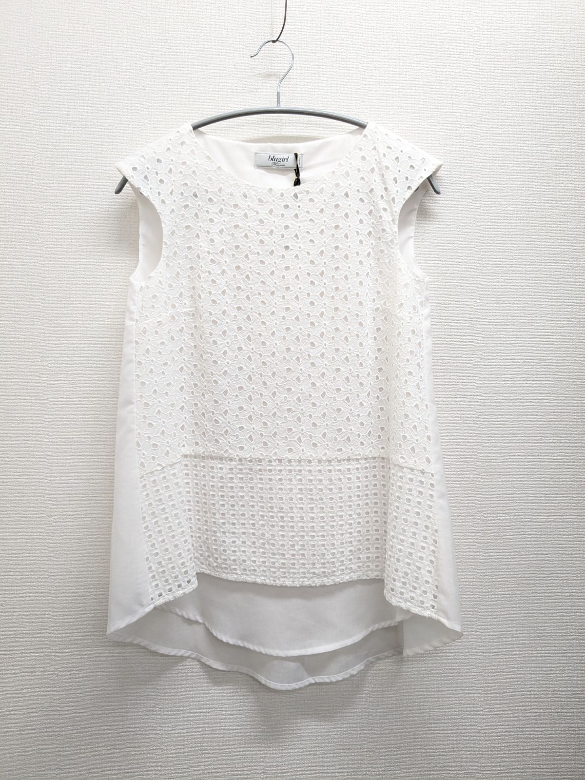 Blumarine Blugirl ブルマリンブルーガール シルクブラウストップ blugirl ブルーガール ヴィクトリアンブラウス - メルカリ