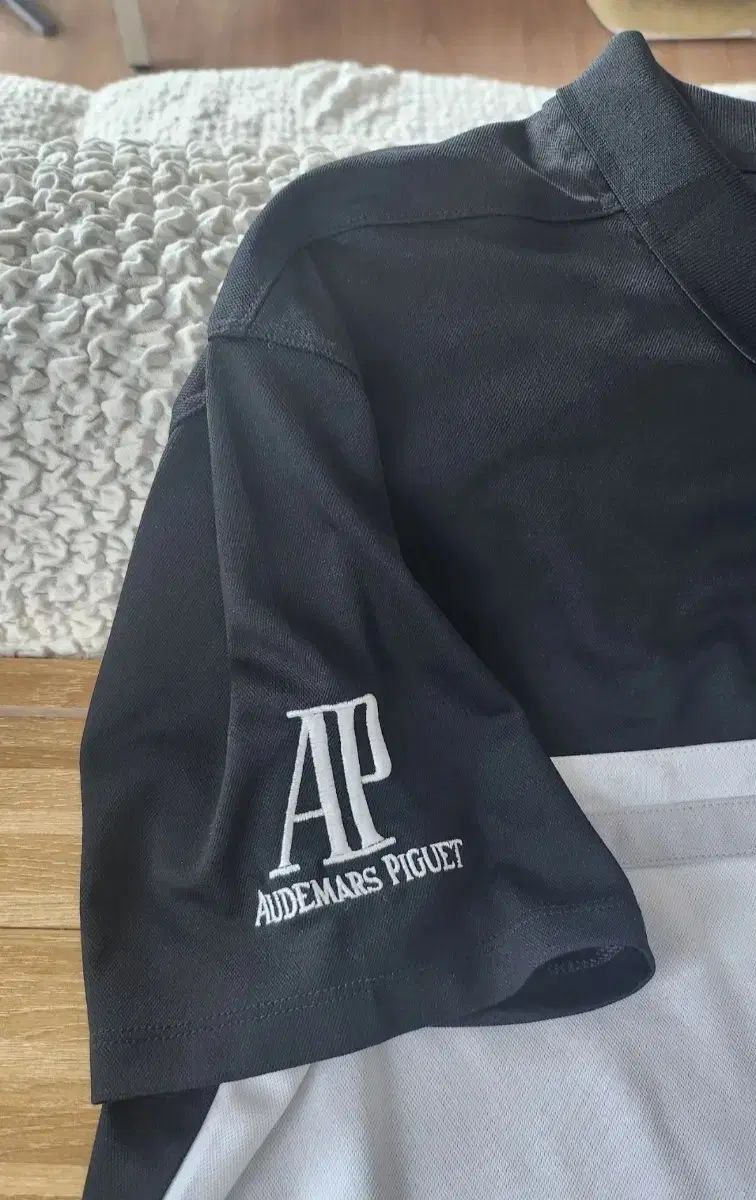 新品1PIU1UGUALE3 GOLF定9.4万24SS半袖ニットセットアップ黒 LADIES