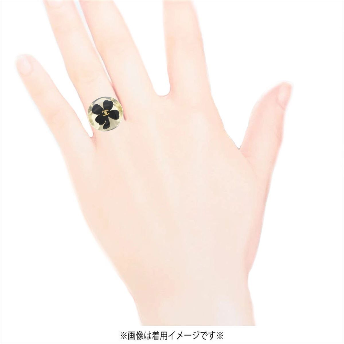 雑誌で紹介された クローバー 13号 CHANEL シャネル リング 透明 クリア 指輪 指輪