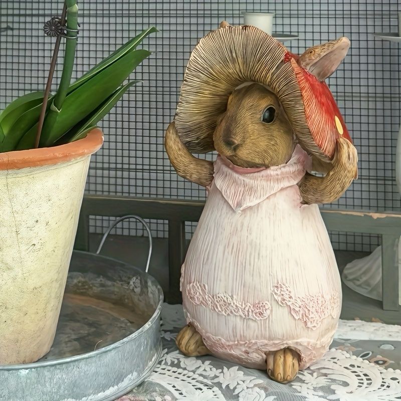 置物 オブジェ ガーデンオーナメント キノコの帽子を被っているウサギ