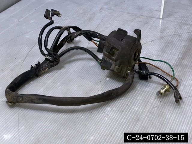 HONDA CB400SF NC31  ハンドルスイッチ 左 教習車 スー ホンダ (C-24-0702-38-15)