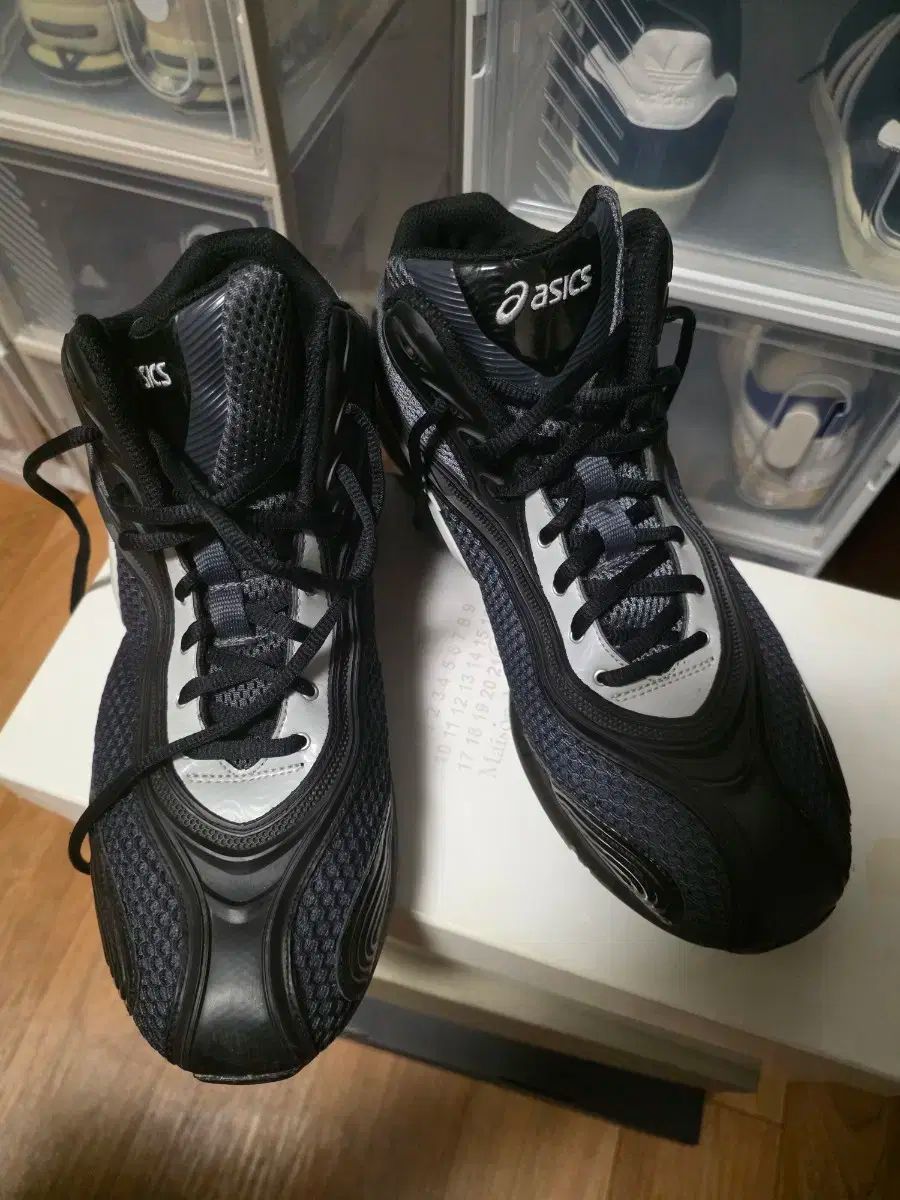 アシックス x キココスタディノフ ゲル ソケット2 キャリアー グレー 285