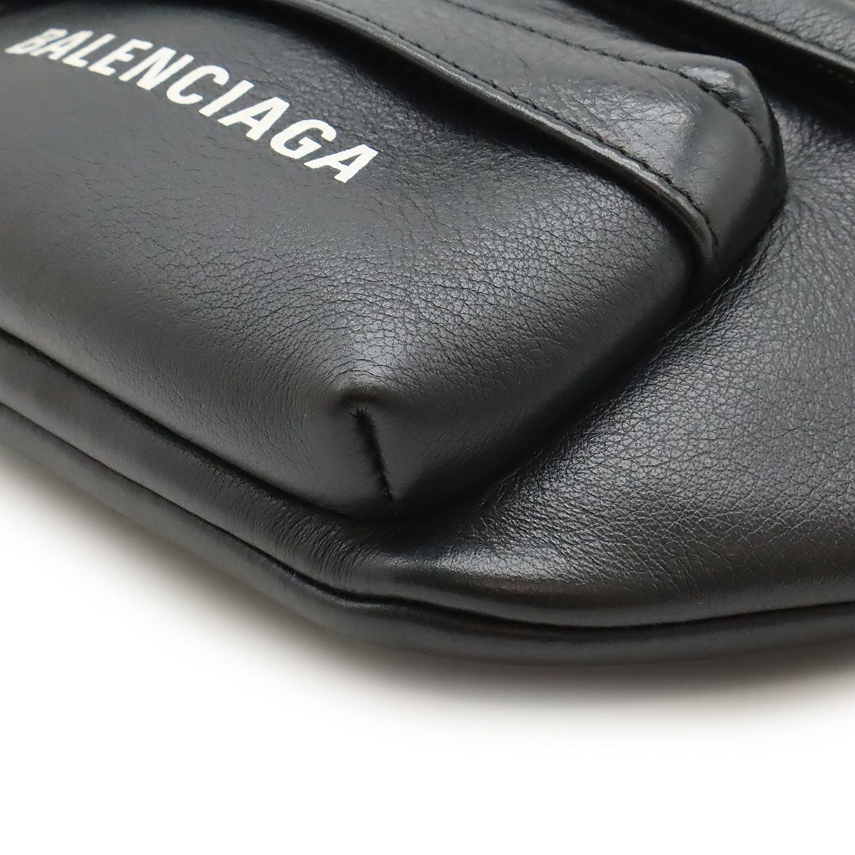 BALENCIAGA バレンシアガ EVERYDAY エブリデイ ロゴ ボディ