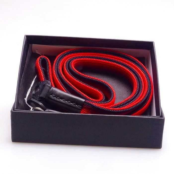 ARTISAN ARTIST ACAM 322 A BKRE カメラストラップ