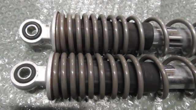 Swish 台湾SUZUKI純正 リアサスペンション イエロー 台湾SUZUKI純正 Swish スウィッシュ リアサスペンション レッド