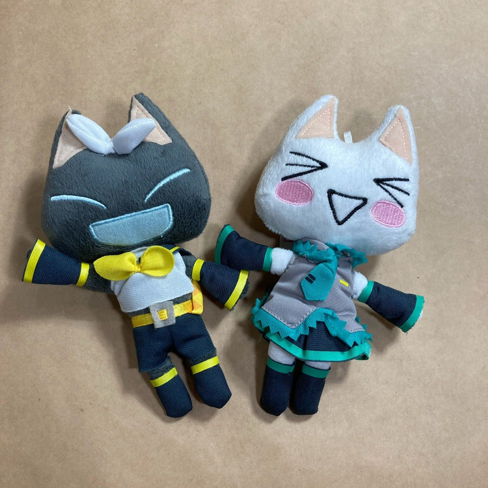 TAITO どこでもいっしょ 初音ミクコラボ ぬいぐるみ 2点 まとめ商品 トロ クロ 0.07kg