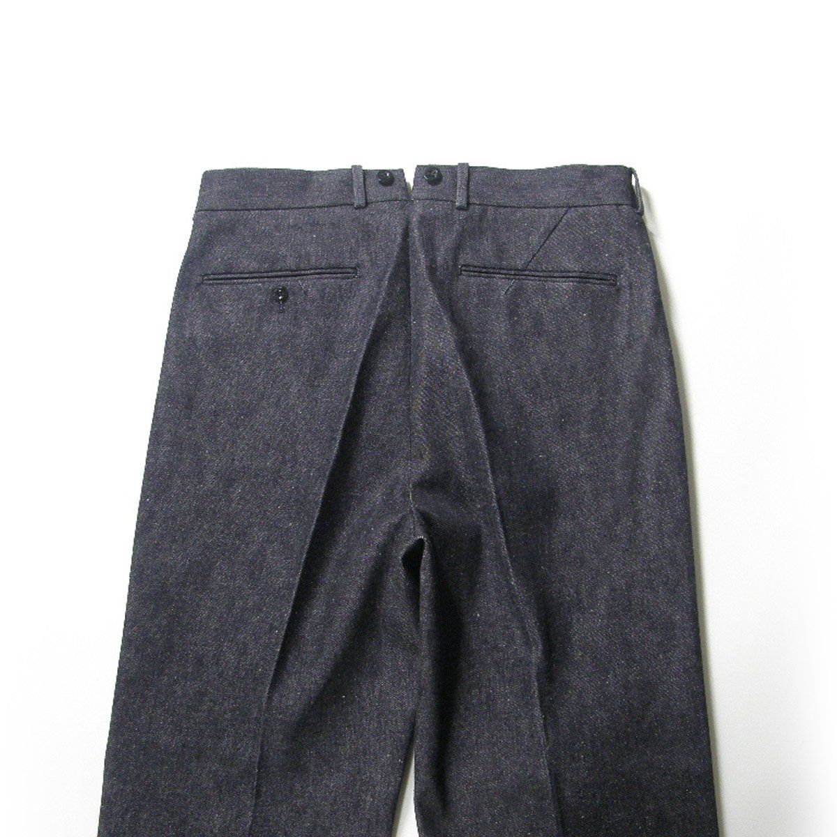 新品】THE GENTLEMAN IN THE PARLOUR DENIM 【公式通販】