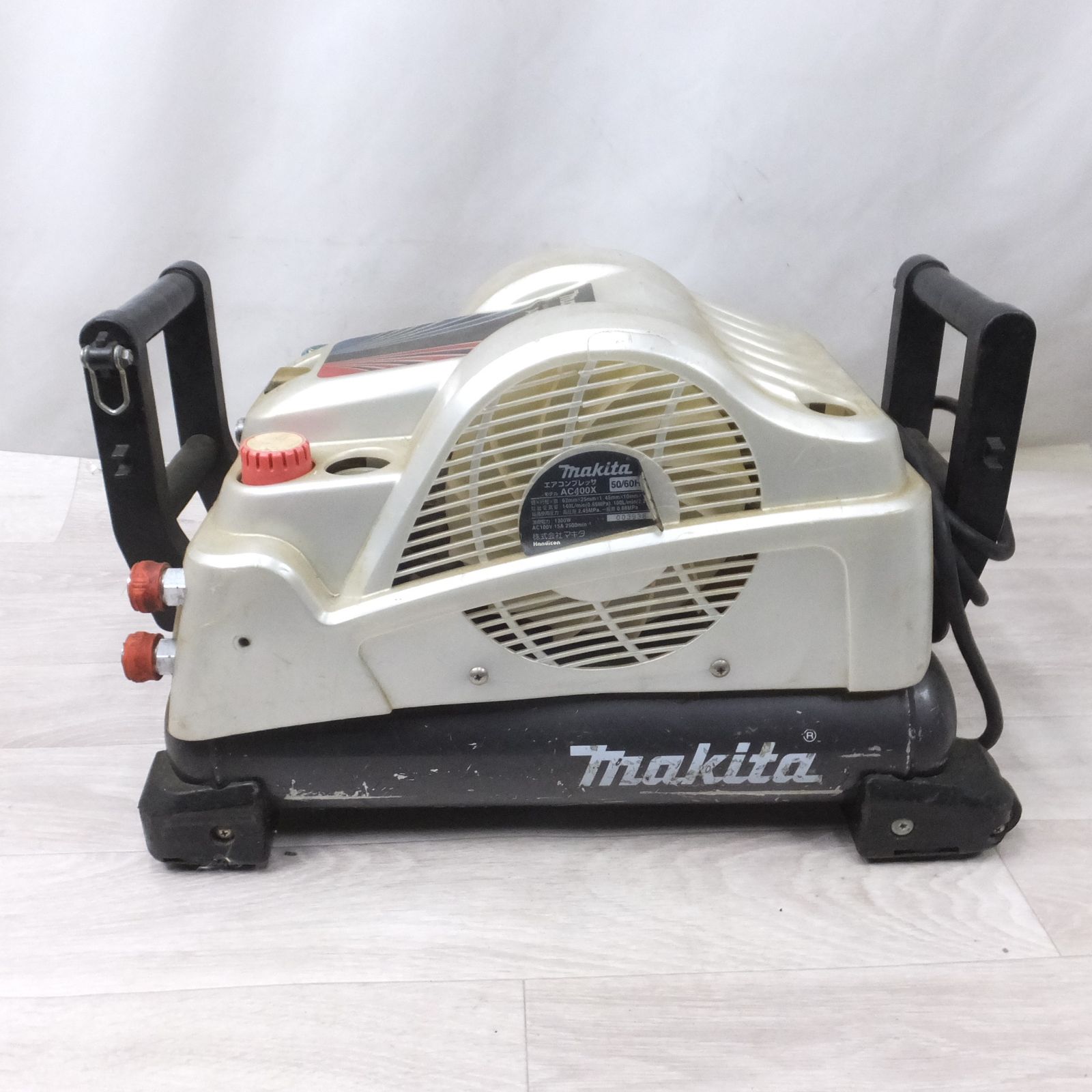 送料無料]マキタ／makita エアコンプレッサーAC400X 常圧高圧 8L