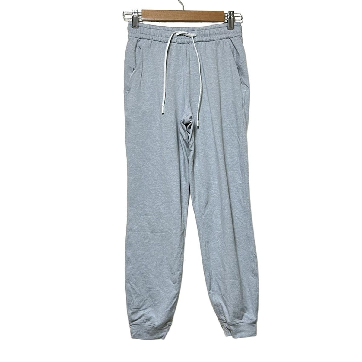 lululemon パンツ（サイズ⑧） ルルレモン パンツ ブラック サイズ4