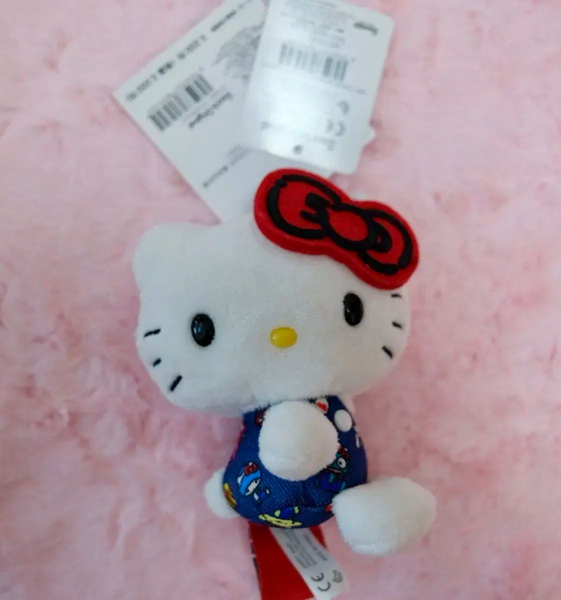 30周年 世界 500体 限定 キティ ぬいぐるみ ハローキティ」特別仕様の