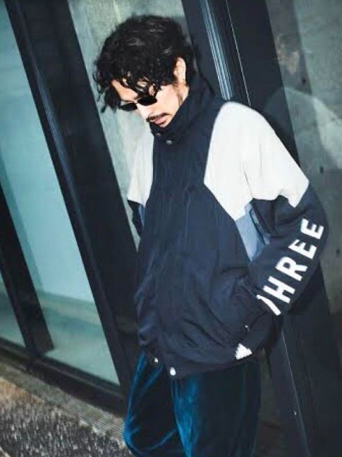 常田大希着用モデル adidasマストハブウーブンジャケット 常田大希着用 adidas アディダスマストハブウーブンナイロン