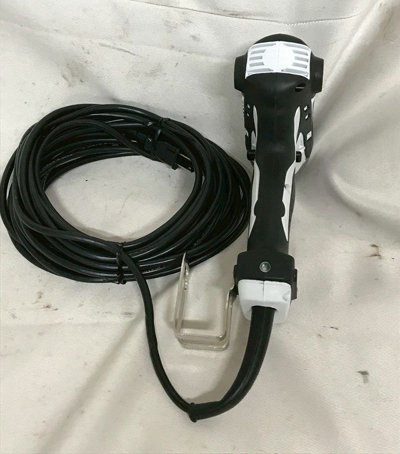 北見市発】マキタ makita インパクトドライバ 6955 2013年製 白×黒