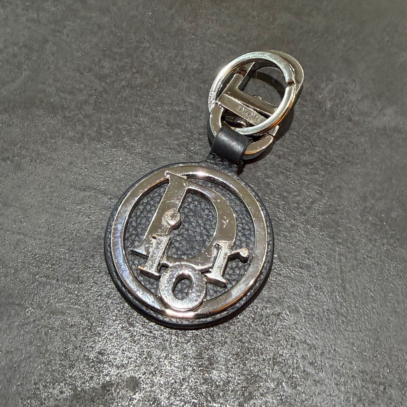 Dior ロゴキーホルダー キーリング ディオール 2ESKH347YMJ 523M4