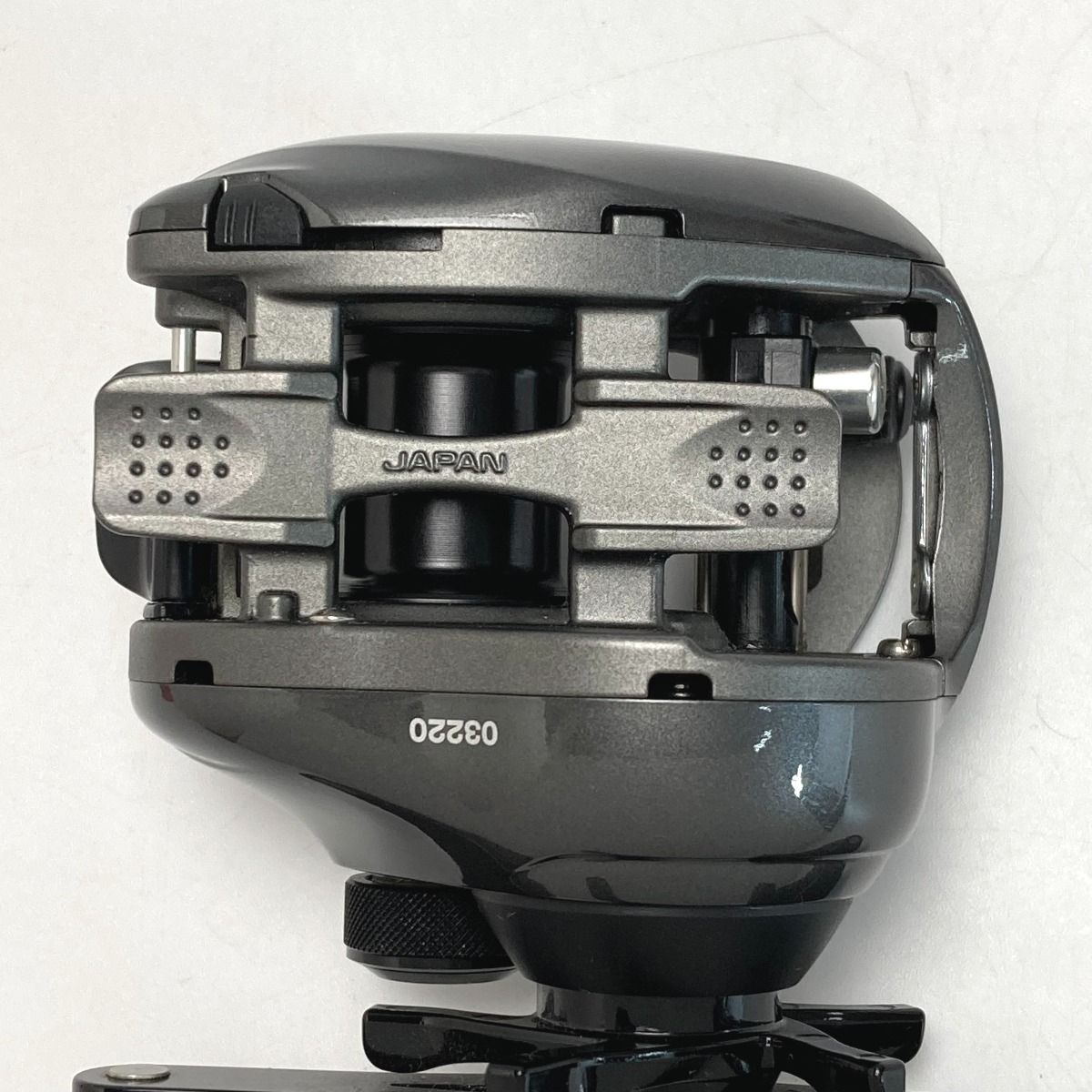 SHIMANO シマノ 13 エクスセンス DC 03220 左ハンドル ベイトリール