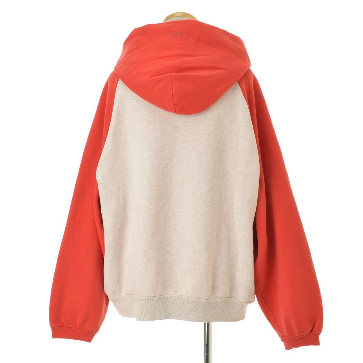 ERL】RAGLAN HOODIEスウェットパーカー - メルカリ