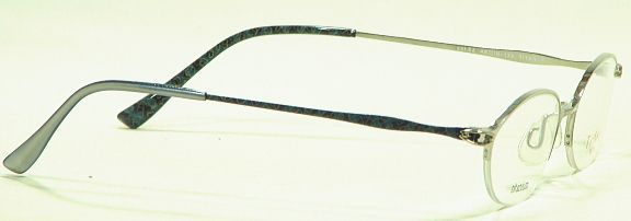 Ti-feel-Grace-62 日本製板抜きチタンメガネ。