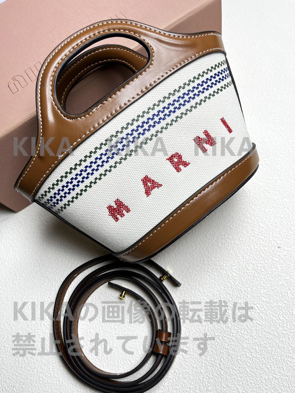 大人気   マルニ   MARNI   バスケット  バッグ   かごバッグ   ハンドバッグ   ショルダーバッグ 02