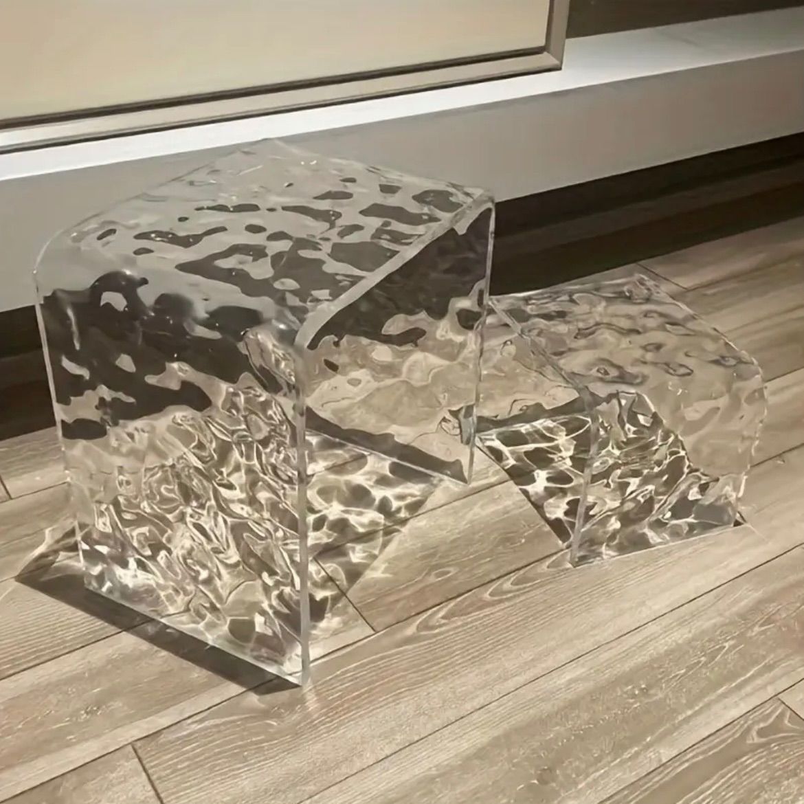 アクリルスツール