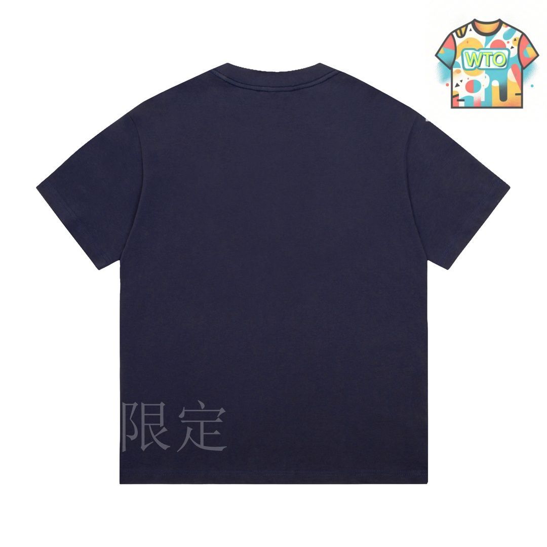 【GUCCI】メンズ☆シンプル☆ ショートスリーブ Tシャツ グッチのロゴが映えるTシャツに注目！──秋のショートスリーブ