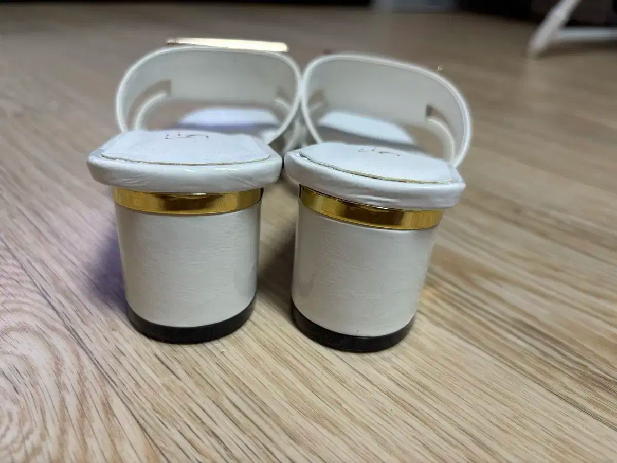  ビバスカ ミュールサンダル ロジェ ヴィヴィエ エル オン＆オン ジュクシュ コマボニ ラッキーシュエット ビンポール ヘジス サンダル サンダル ミュール