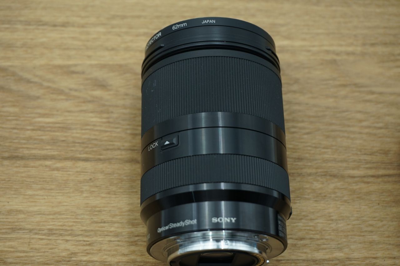 9521 訳アリ SONY E 18-200mm F3.5-6.3 OSS LE - カメラ・アウトドア