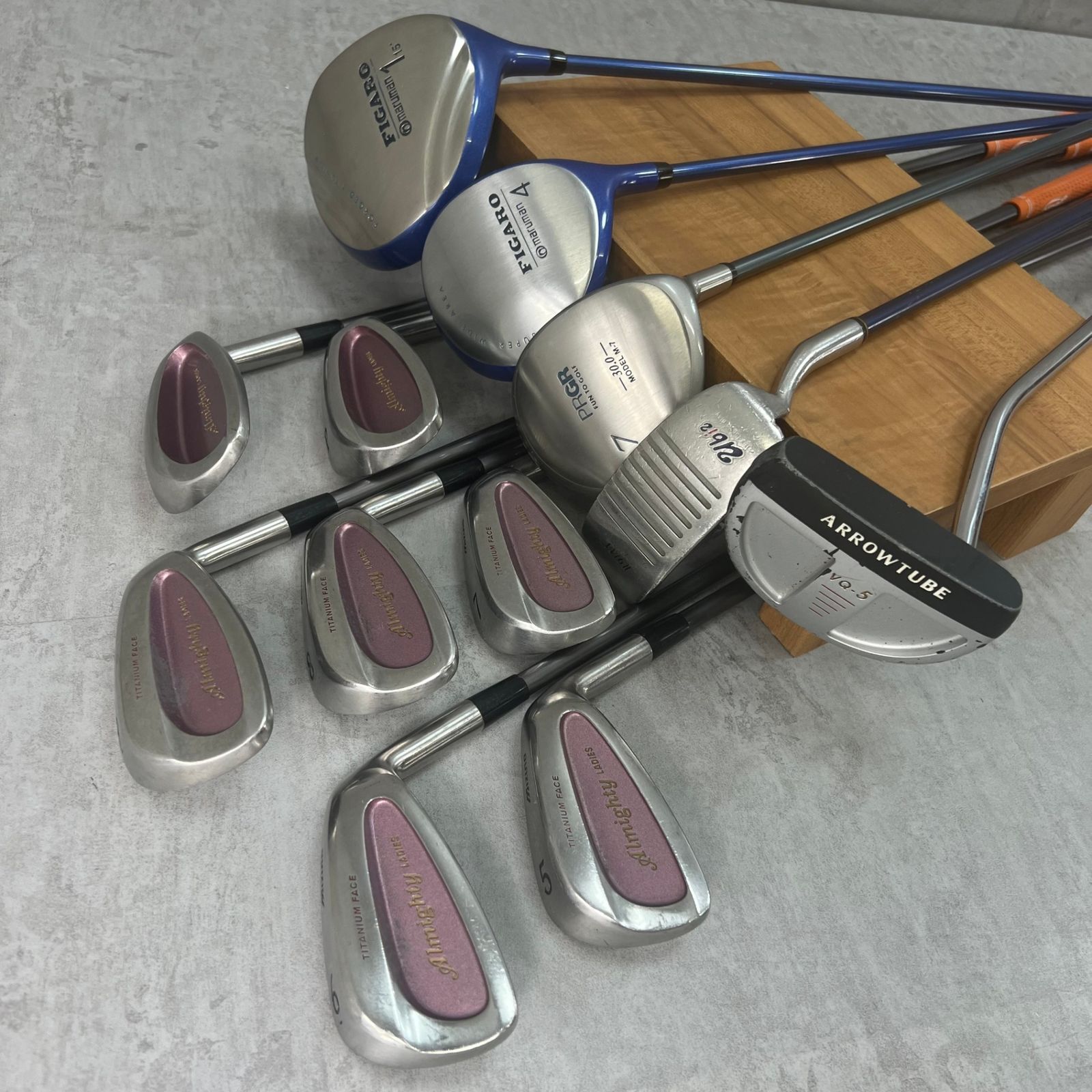 MIZUNO