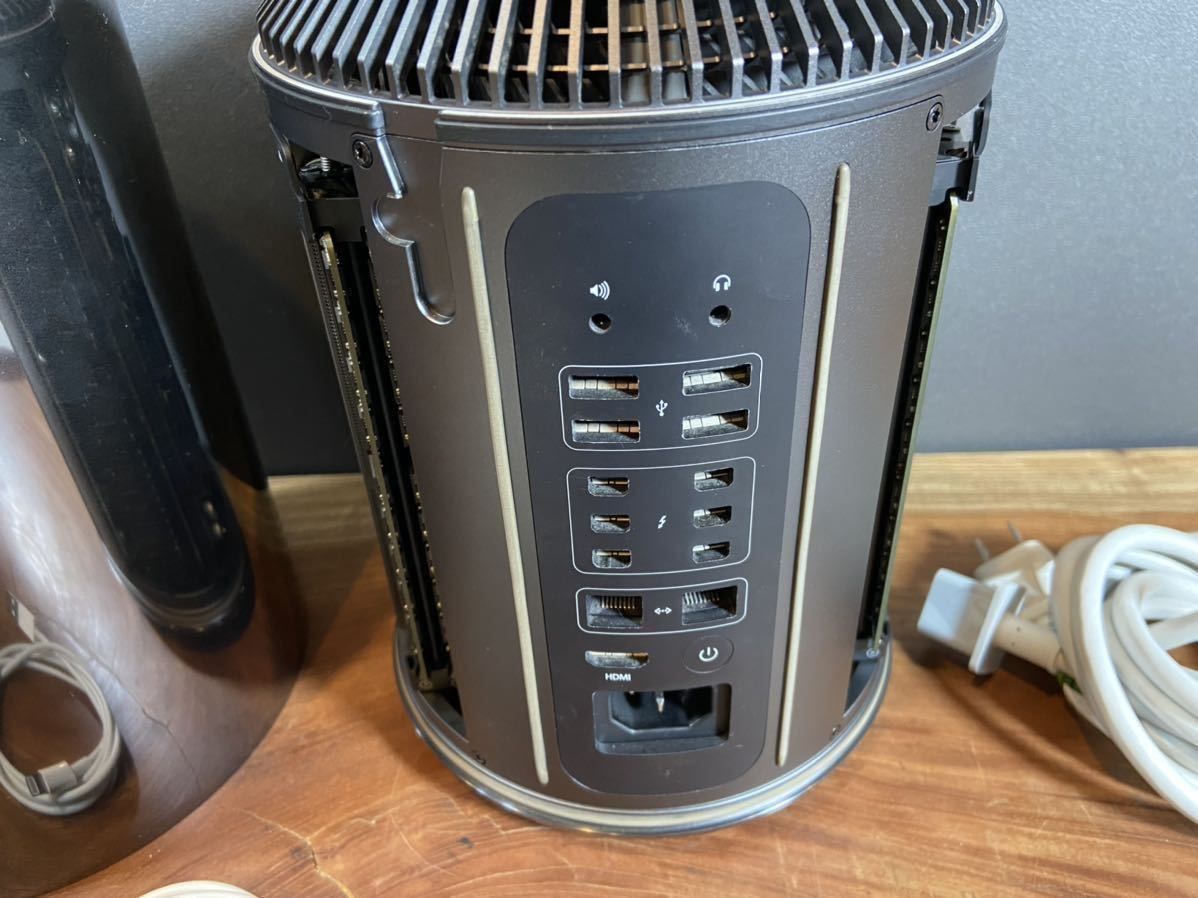 最上位 Apple Mac Pro 2013 12コア 64GB 1T D700 | angeloawards.com