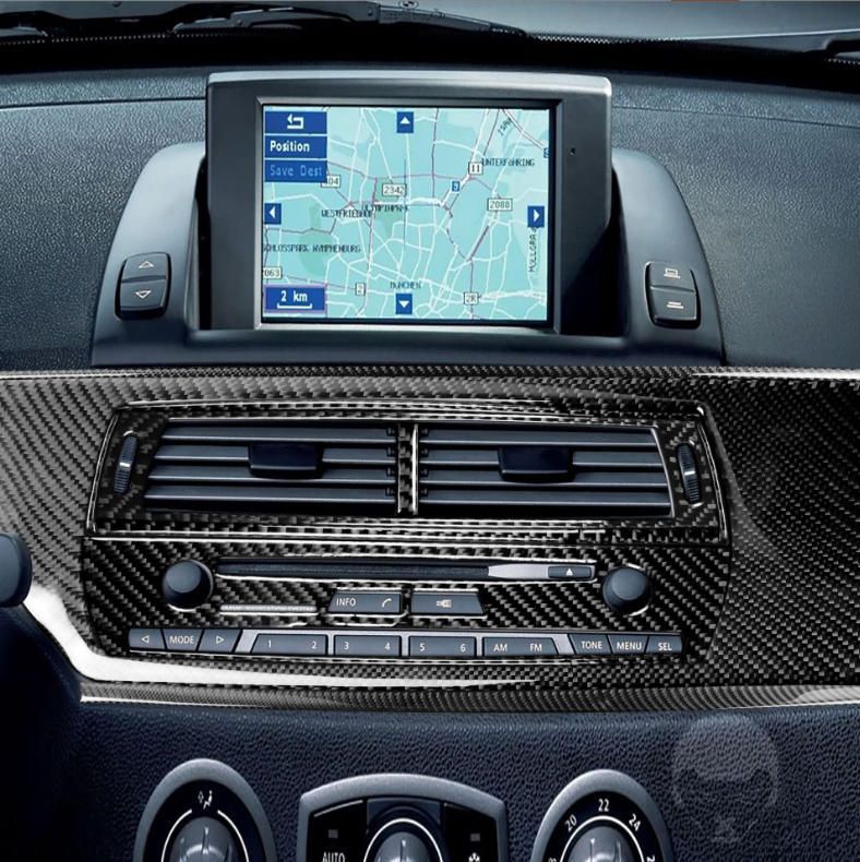 BMWz4e8503-08カーボンファイバーメータースタンドパネル装飾貼付自動車内装改造 メータースタンドパネルセットa型b型 2色に適用