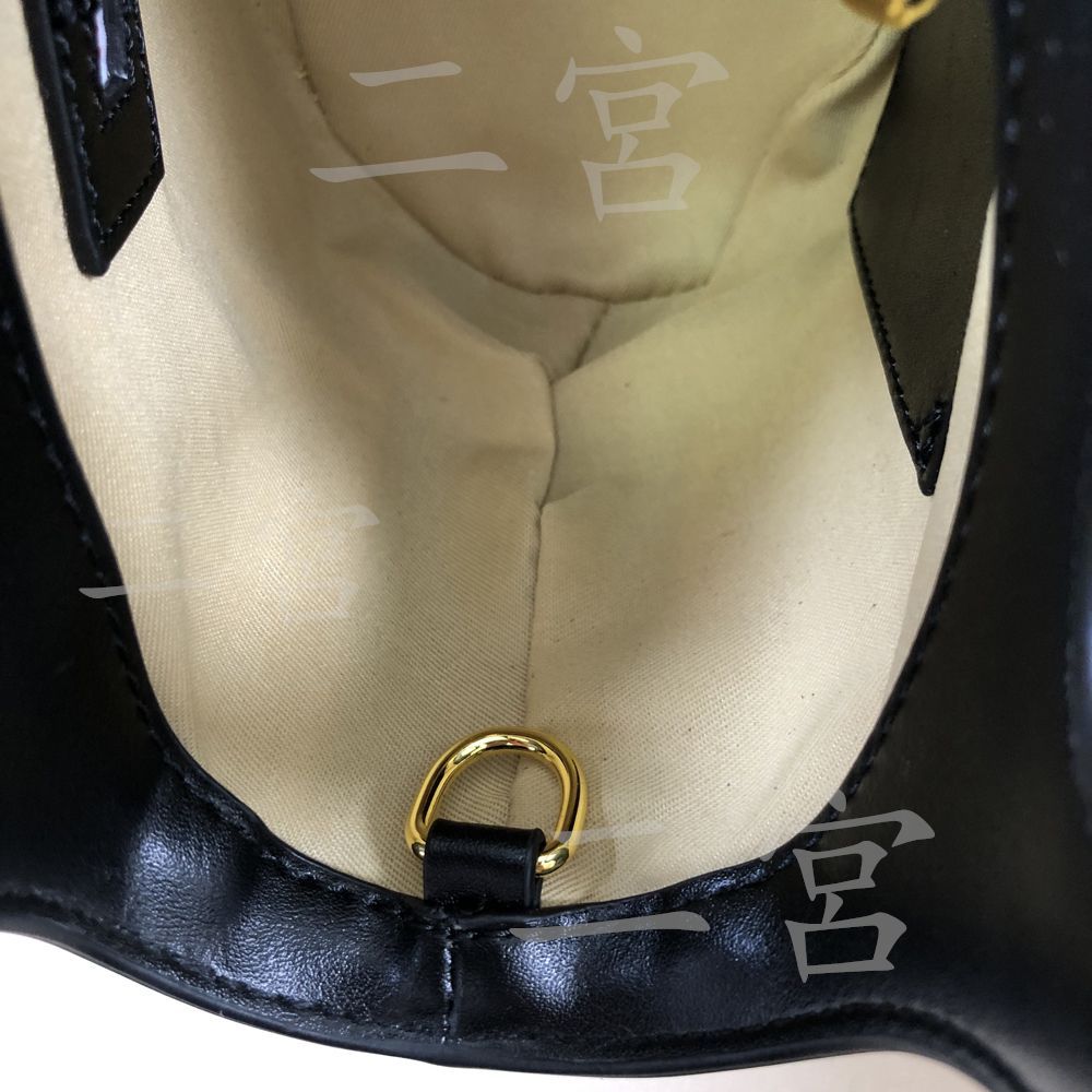 MARNI マルニ