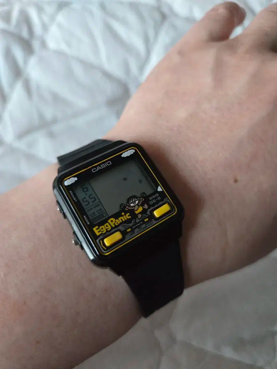 ⭐️HUBLOT正規品 スマートウォッチ 限定版 2018年モデル中古 ♪