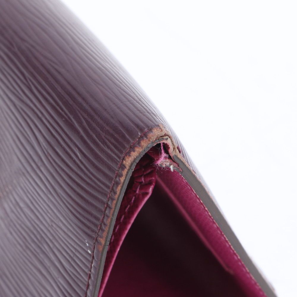 ルイヴィトン エピ ポルトフォイユ ウジェニ カシス M6388K レザー 長  