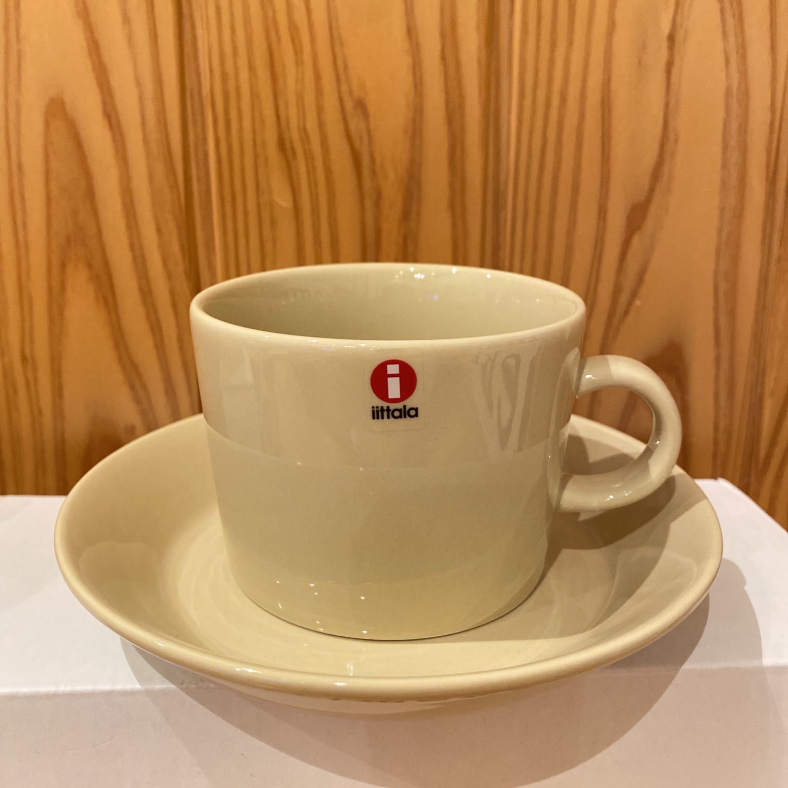 新品】イッタラ ティーマ カップ&ソーサー リネン - メルカリ 新品】イッタラ ティーマ カップ&ソーサー リネン - メルカリ